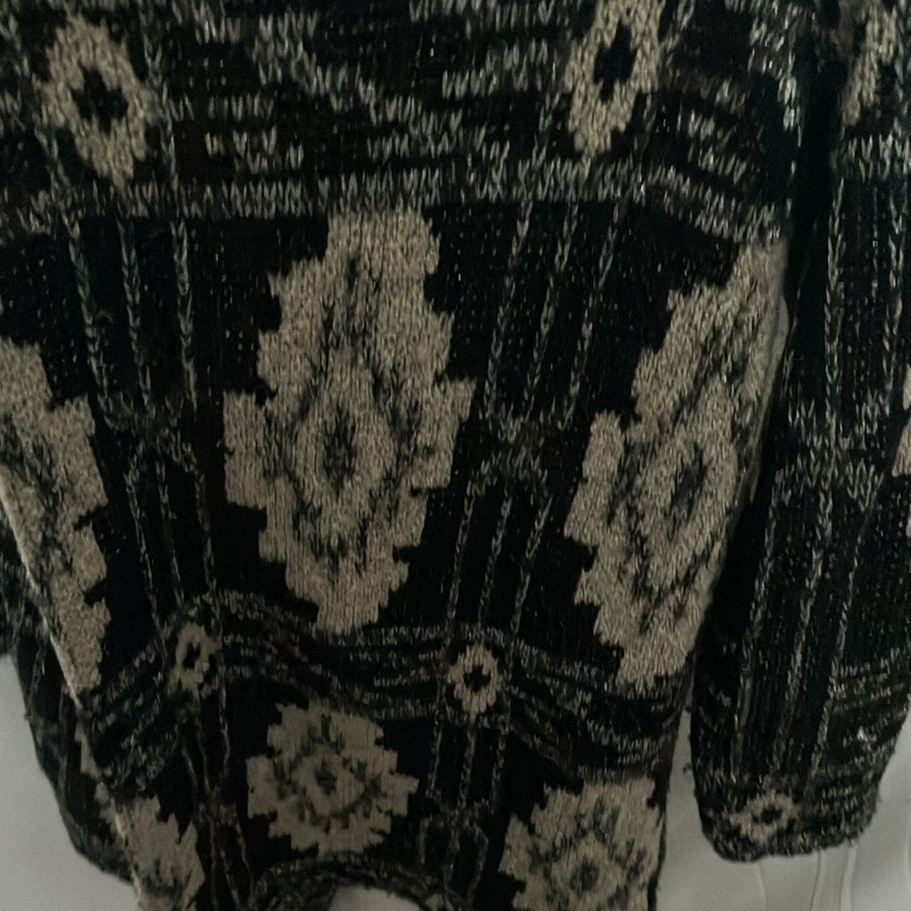 Lucky Brand: Long Geometric pattern Cardigan Sweater- Open- pockets- Heavy- 1X - Picture 8 of 16